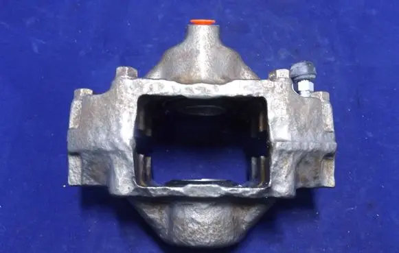 Mercedes-Benz C W202 Rear brake caliper 52315 2014200383 UBD