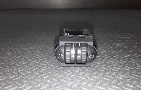 Volkswagen Golf V Headlight level height control switch 1K0941333