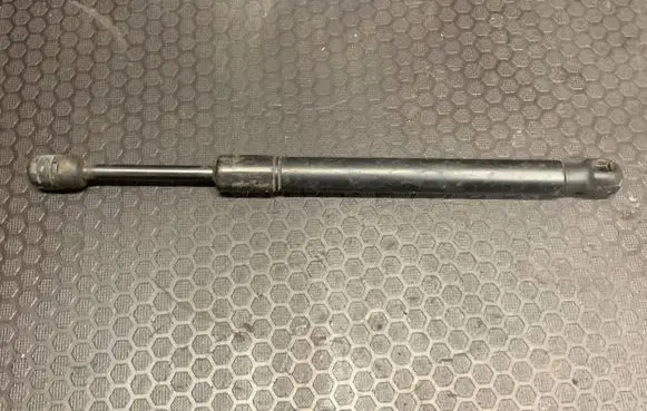 Audi A4 S4 B7 8E 8H Tailgate/trunk strut/damper 8E5827552J