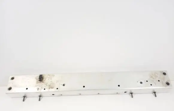 Audi e-tron Top upper radiator support slam panel 4KE805253B