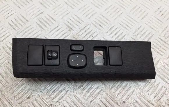 Toyota Avensis T270 Wing mirror switch 5544605060 5544605060C0 8487205030