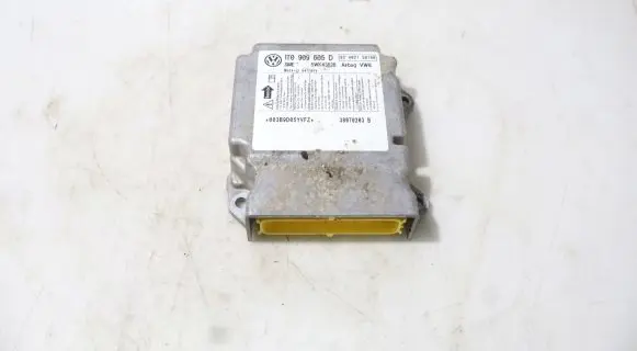 Volkswagen Touran I Airbag control unit/module