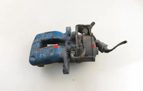 Volkswagen PASSAT B6 Rear brake caliper