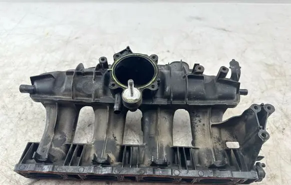Audi A3 S3 8P Intake manifold 06F133192L