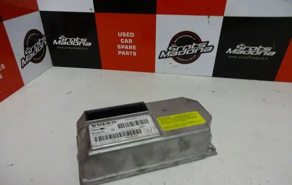 Volvo XC90 Airbag control unit/module P30737501