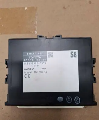 Toyota Auris E180 Other control units/modules 8999002180