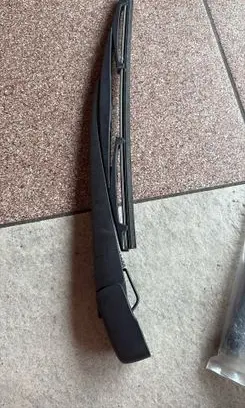 Mitsubishi Outlander Rear wiper blade arm 8253A129