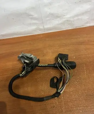 Mercedes-Benz E W210 Indicator stalk 2105400144 D3930