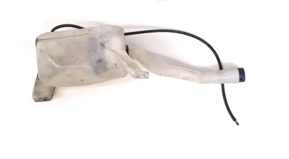Suzuki Grand Vitara II Windshield washer fluid reservoir/tank 
