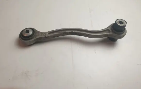 Mercedes-Benz C W204 Rear control arm 20402