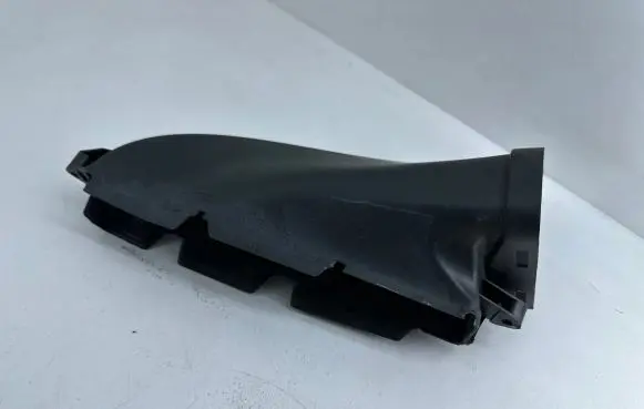 Audi A7 S7 4G Air intake duct part 4G0129624D