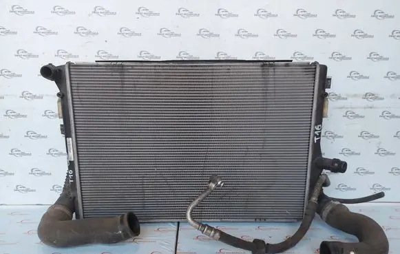 Volkswagen PASSAT B7 Coolant radiator 3C0121253AR