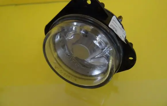 Citroen Xsara Picasso Front fog light 9638225680