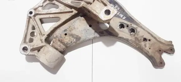 Skoda Roomster (5J) Front lower control arm/wishbone