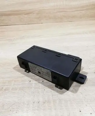 BMW 5 E39 Door control unit/module 6904255