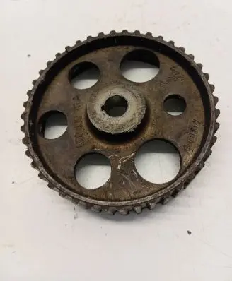 Volkswagen Golf IV Fuel pump gear (pulley) 028130111A