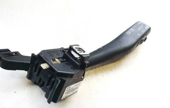 Volkswagen Golf V Indicator stalk 1k0953513a 01103501