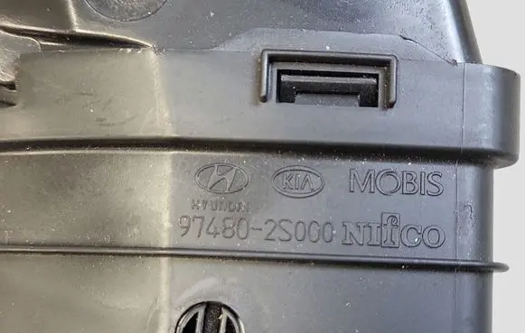 Hyundai ix35 Dashboard side air vent grill/cover trim 974802S000