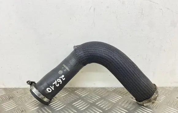 Peugeot 208 Intercooler hose/pipe