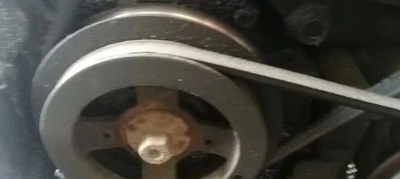 Nissan Almera Tino Crankshaft pulley