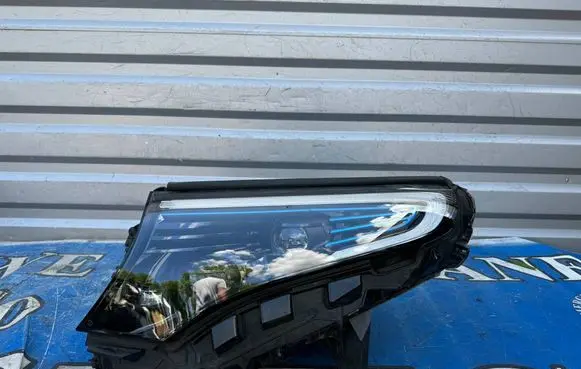 Headlight/headlamp