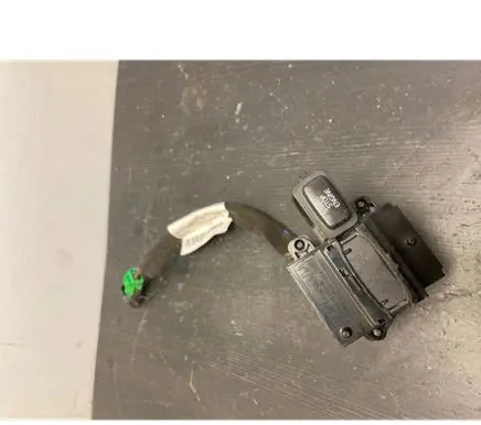 Volvo V70 Ignition key card reader CCAD07LP0520T