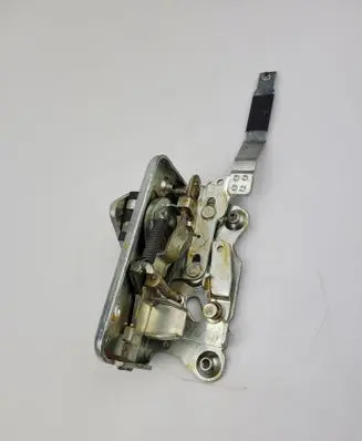 Mercedes-Benz Vito Viano W638 Front door lock A3817230301