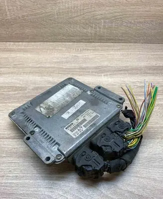 Peugeot 306 Engine control unit/module ECU 9642014880 0281010592 WithPlug