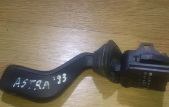 Opel Astra F Wiper control stalk 090243395501392