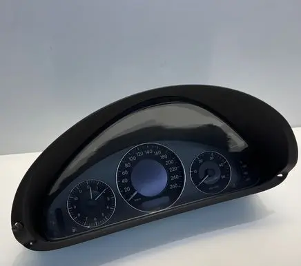 Mercedes-Benz CLK A209 C209 Speedometer (instrument cluster) A2095407111 110080282005 2095407111