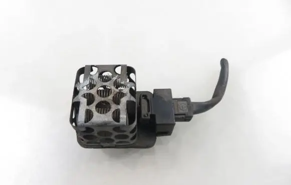Mercedes-Benz E W124 Heater blower motor/fan resistor