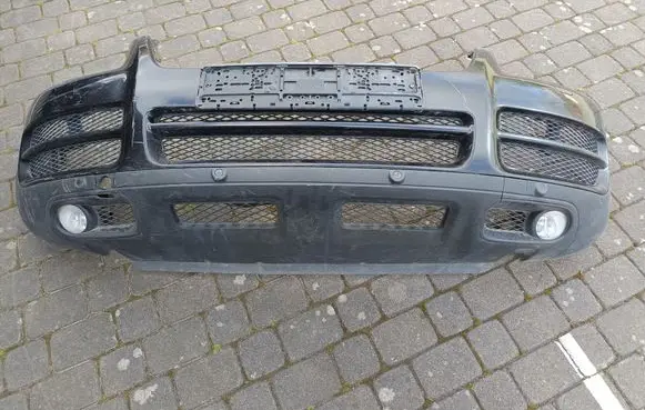 Volkswagen Touareg I Front bumper 7L6807217R 7L6807061L