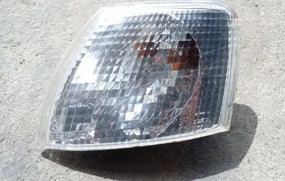 Volkswagen PASSAT B5 Front indicator light