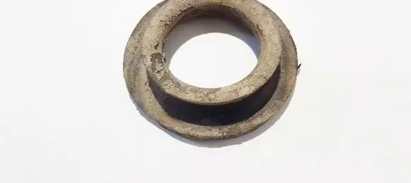 Hyundai Getz Front coil spring rubber mount 