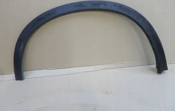 Suzuki Vitara (LY) Rear arch trim