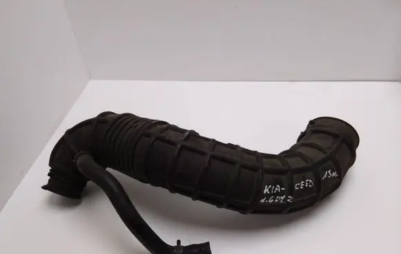 KIA Ceed Air intake hose/pipe