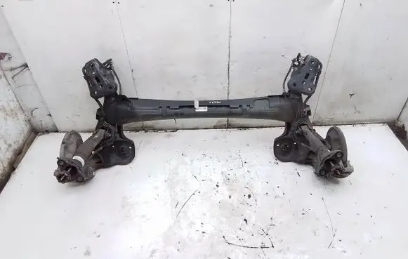 Opel Mokka B Rear axle beam 28022023