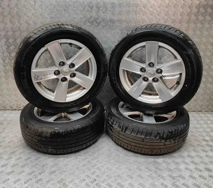 Mitsubishi Lancer R16 alloy rim 4250B388