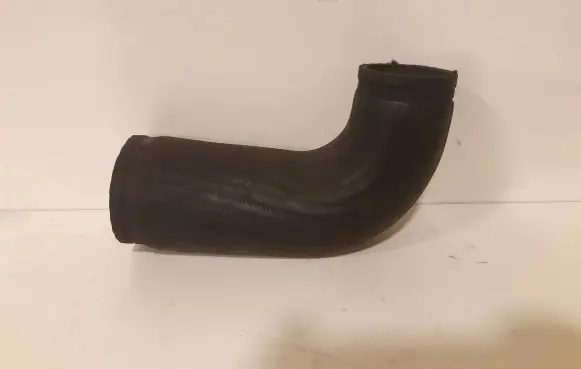 Volvo S80 Intercooler hose/pipe 08699419