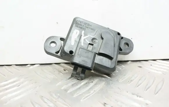 Opel Zafira A Airbag deployment crash/impact sensor 09133263