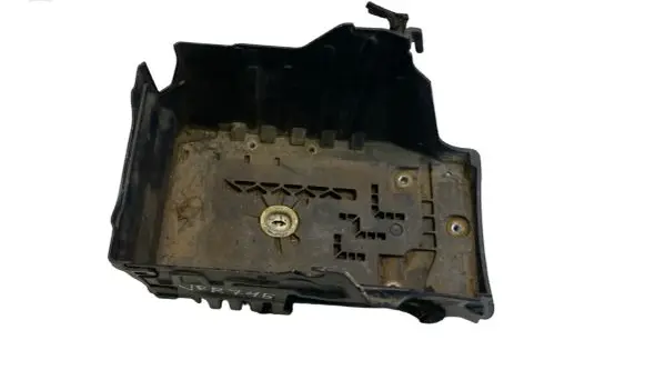 Battery box tray