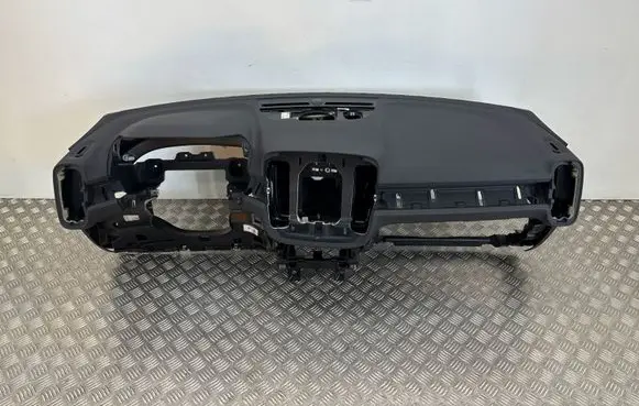 Volvo XC40 Dashboard 