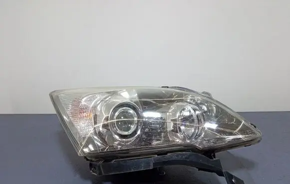 Honda CR-V Headlight/headlamp