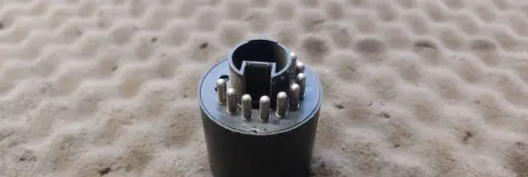 Volvo 460 Light relay 1362281 895107