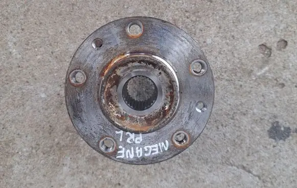 Renault Megane E-Tech Front wheel ball bearing 6UA0AA938
