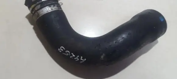 Toyota Avensis T250 Intercooler hose/pipe 051031