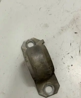 BMW 5 F10 F11 Sway bar bush bracket, front 6775444 10194410