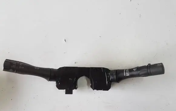 Nissan Juke I F15 Wiper turn signal indicator stalk/switch 