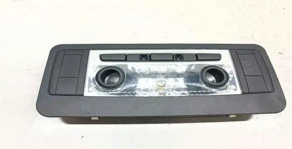 BMW 1 E82 E88 Front seat light 9197819