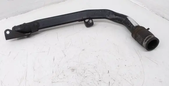 Audi A8 S8 D3 4E Engine coolant pipe/hose 077121102
